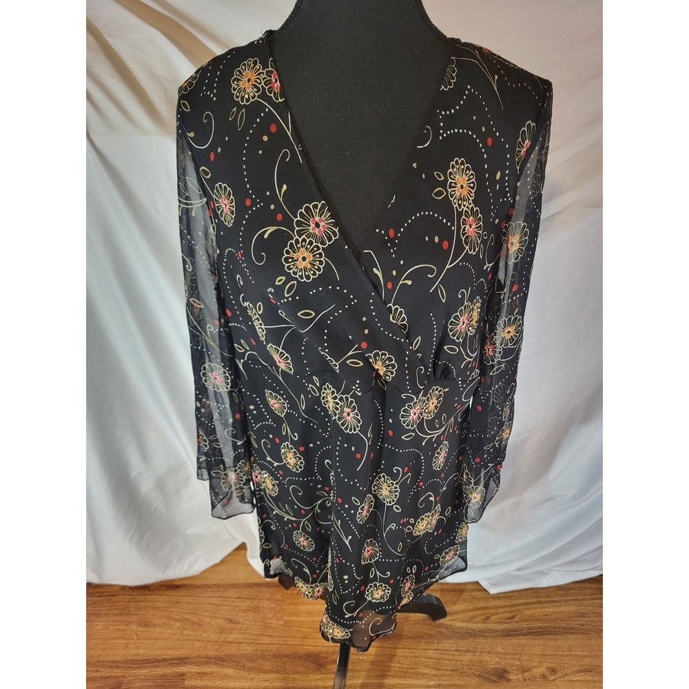 New York‎ City Design Co. VTG Y2K 100% Silk  dark romantic Floral Blouse Sze L